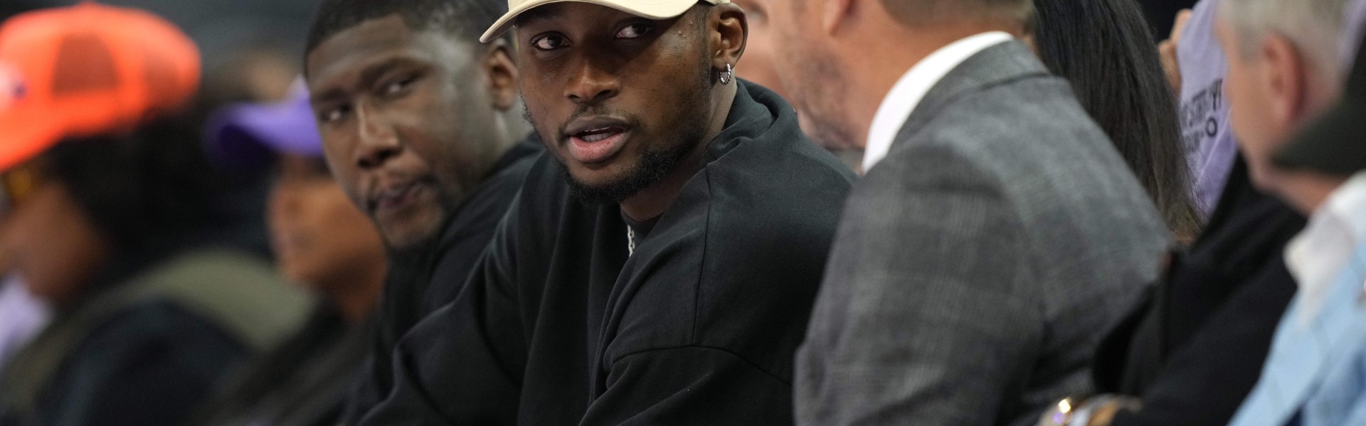 九游网站入口官网-湖勇也只能签边缘球员！美记：今年休赛期自由市场热度已完全冷却