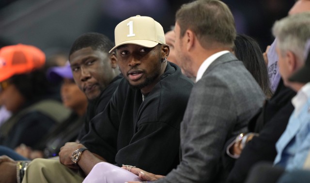 九游网站入口官网-湖勇也只能签边缘球员！美记：今年休赛期自由市场热度已完全冷却