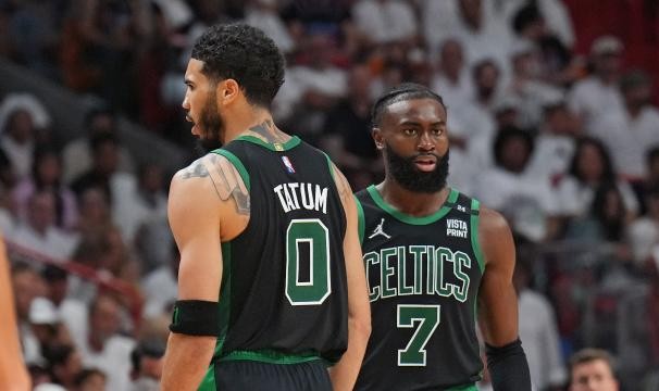 九游网站入口官网-双探花半场超鬼半场超神 联手一波流改变比赛走势