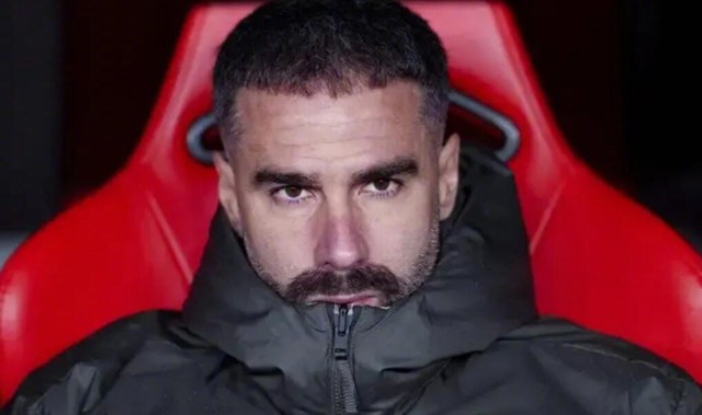 九游体育-皇马队长卡瓦哈尔希望续约留队，俱乐部称其为标志性人物|皇马跟队记者团队|皇家马德里|球队|谈判|赛季_新浪体育_新浪新闻