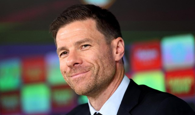 惹怒老佛爷！阿隆索下课真实原因曝光，更衣室不满，也得罪姆巴佩