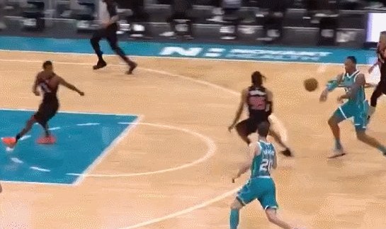 九游体育-三球一数据直追库里 他的远投被低估了太多！