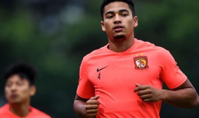 九游体育-【问答】国足归化什么类型的球员更靠谱？