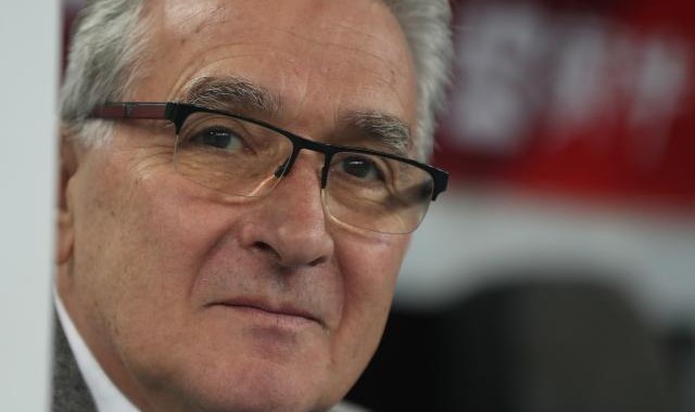 欧冠赛程-伊万带国足初体验：客平新加坡没压力！为冒险而来！